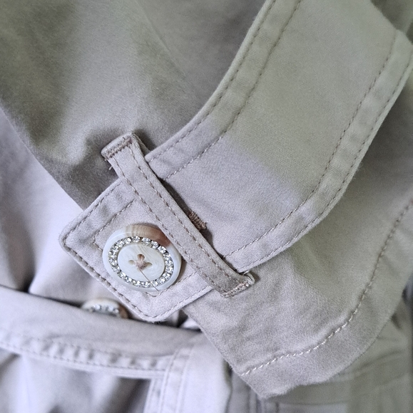 White House Black Market Biscotti Utility Jacket with Belted Waist - Picture 5 of 7